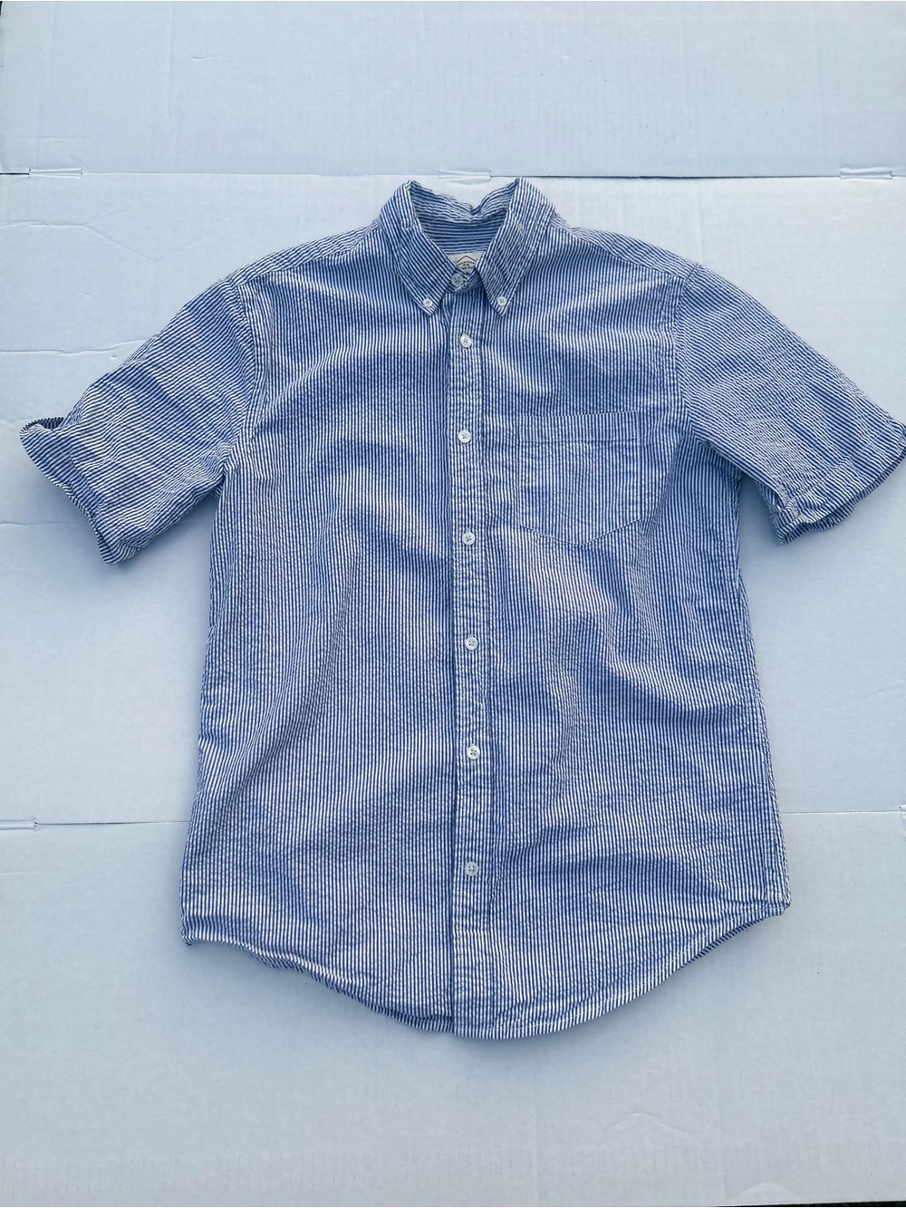 John's Bay Men's Blue White Vertical Striped Short Sleeve Shirt S